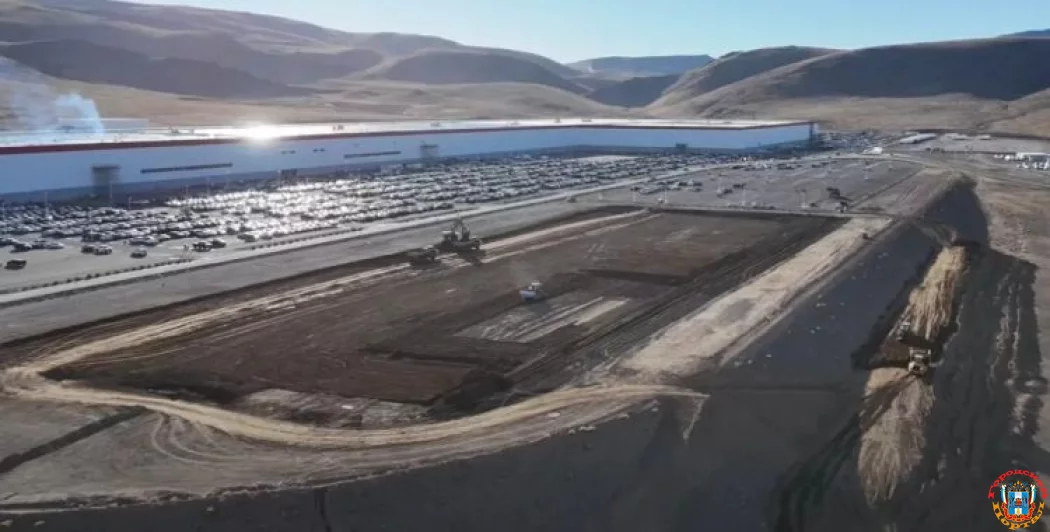 Tesla приступила к расширению предприятия в Неваде, где будет выпускать грузовики Semi