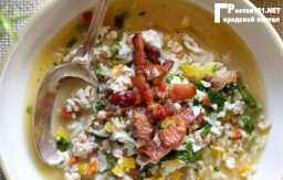 Рисовый суп с овощами и индейкой