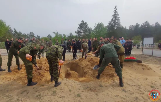 Захоронение 800 бойцов ВОВ нашли в Ростовской области