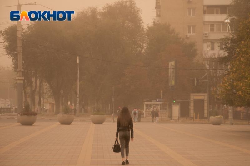 Ростовскую область с 28 апреля будут окружать пыльные бури