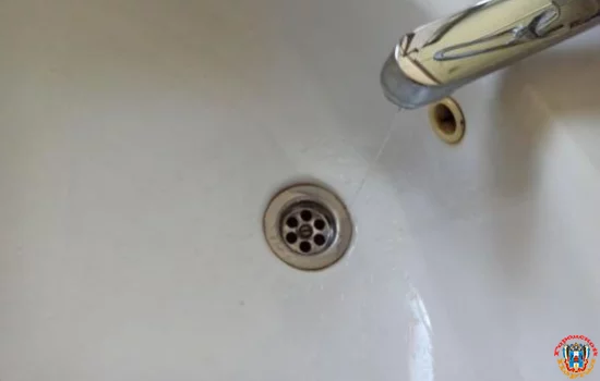 В 21 многоквартирном доме отключили горячую воду на сутки