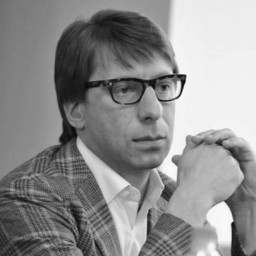 Не стало телеведущего Михаила Зеленского