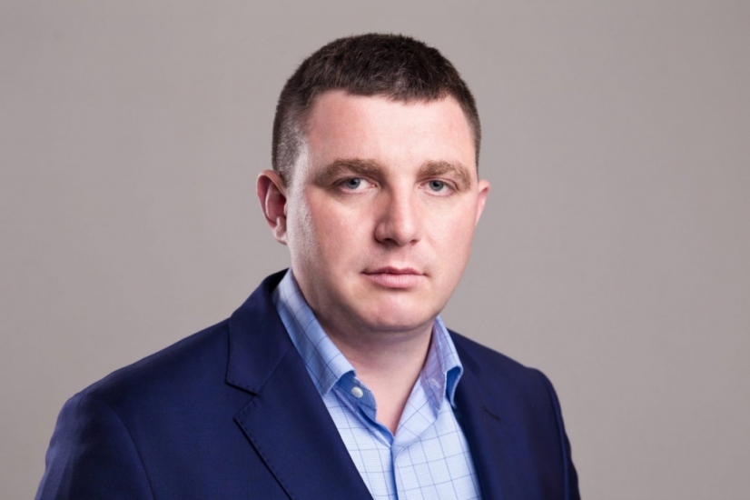 Скандальный депутат Петр Пятибратов решил покинуть ростовскую гордуму