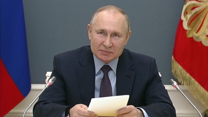 Путин переносит вторую прививку без побочных эффектов