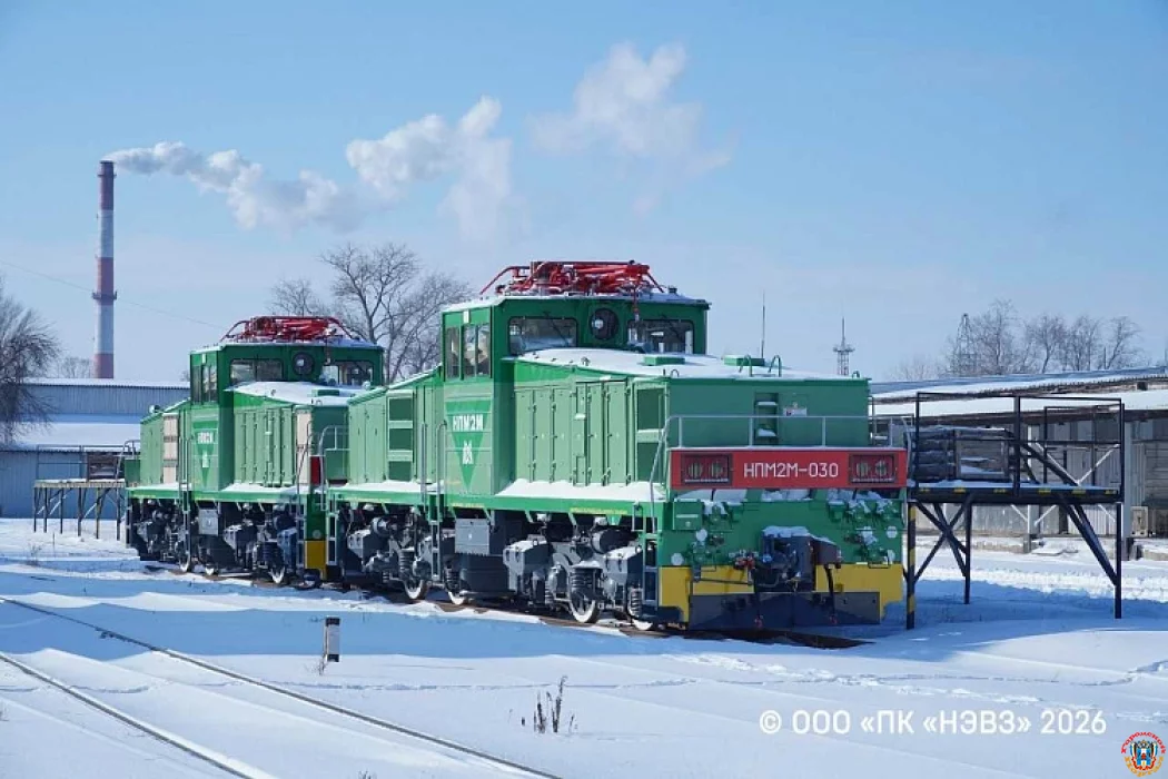 Из Новочеркасска в Магнитку: НЭВЗ передал металлургам Урала партию инновационных локомотивов