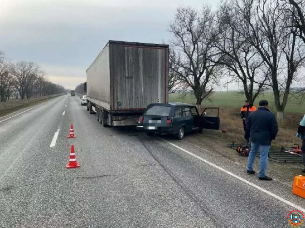 Водитель «Жигулей» погиб в ДТП на трассе Ростов - Ставрополь