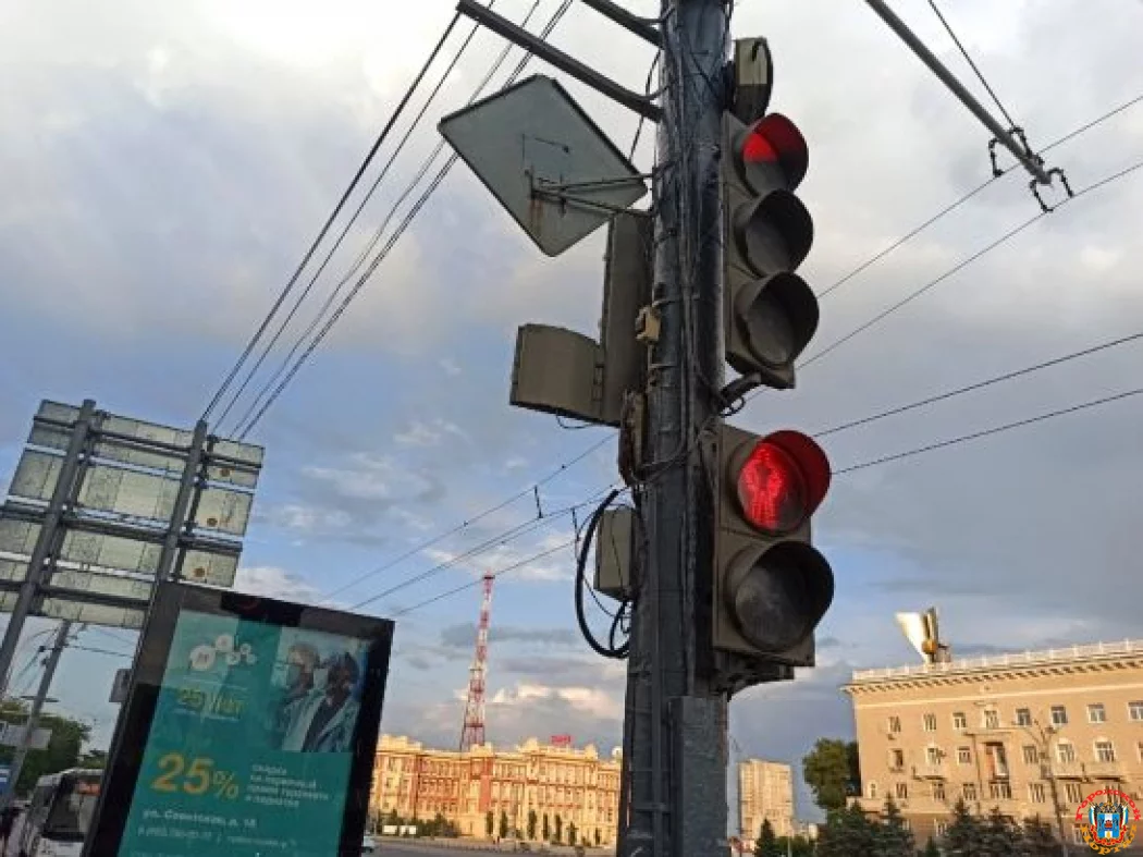 После непогоды в Ростове не работают 13 светофоров