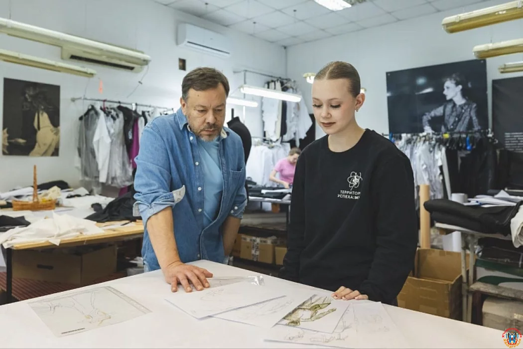 Таланты из Волгодонска покоряют московский подиум: школьницы участвуют в Атомной неделе моды