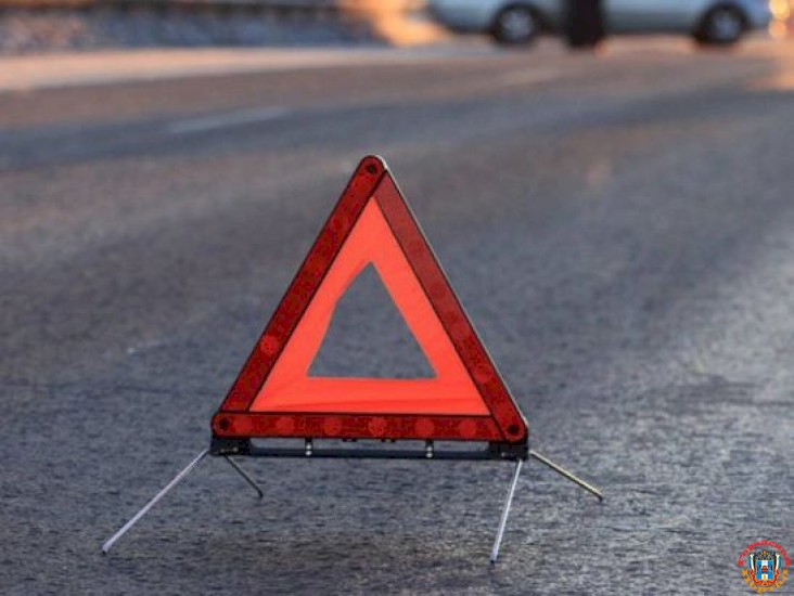 В Новочеркасске в лобовом ДТП пострадал 23-летний водитель ВАЗа