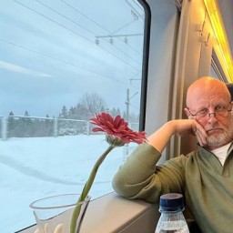 Гнев Гоблина: Дмитрий Пучков обрушил свой гнев на вакцино-скептика