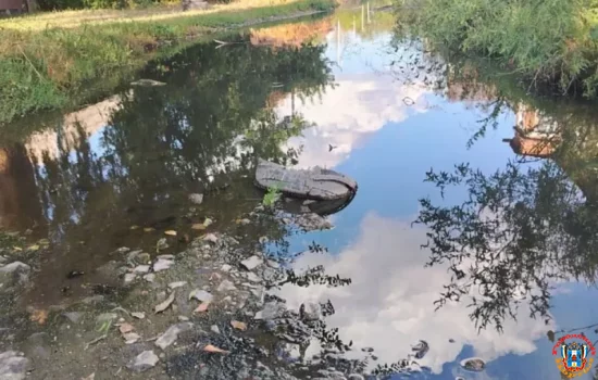 Причиной перелома канализационного коллектора в поселке Артем стал снос многоквартирных домов