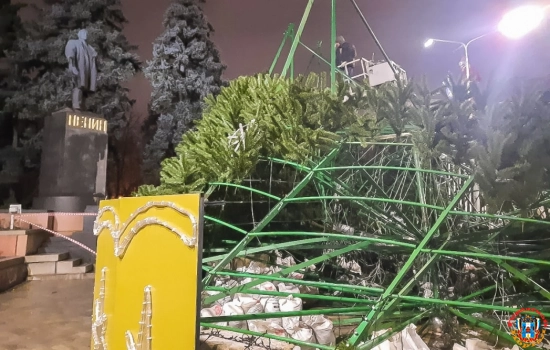 В Ростове главную городскую елку у парка Горького установят к 10 декабря