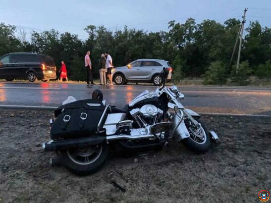 Пассажирка мотоцикла погибла в ДТП на трассе Волгоград - Каменск-Шахтинский