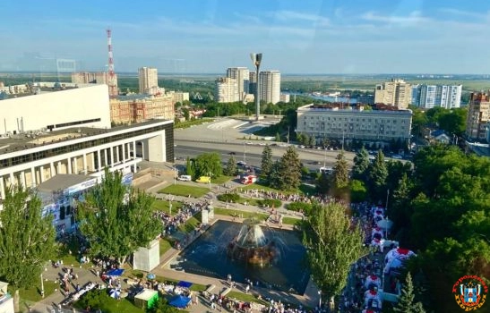 Теплая и солнечная погода придет на смену дождливым выходным в Ростове
