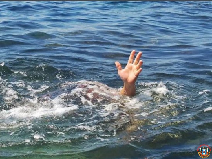 Жительница Ростовской области едва не утонула, купаясь в водоеме