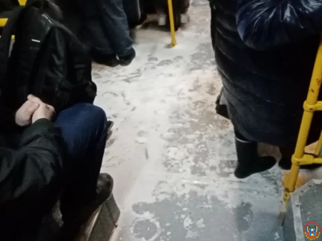 На плохое отопление в автобусе № 83 пожаловались жители Ростова-на-Дону