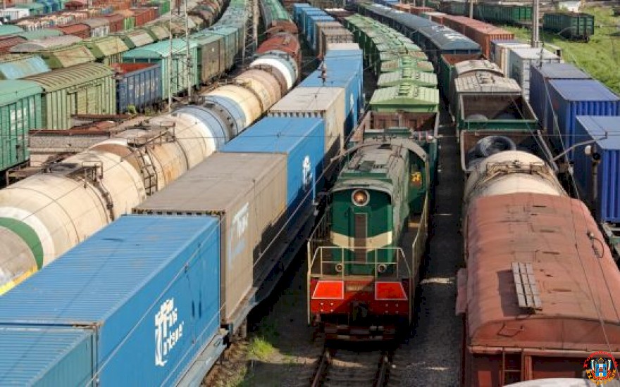 На границе Украины с донским регионом заметили 38 поездов