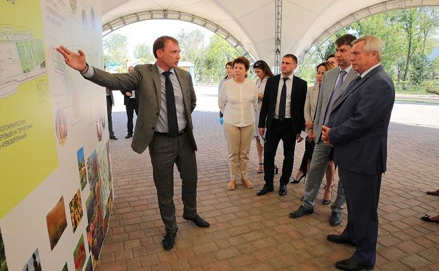 Власти Ростова пообещали губернатору привести в порядок парк Левобережный