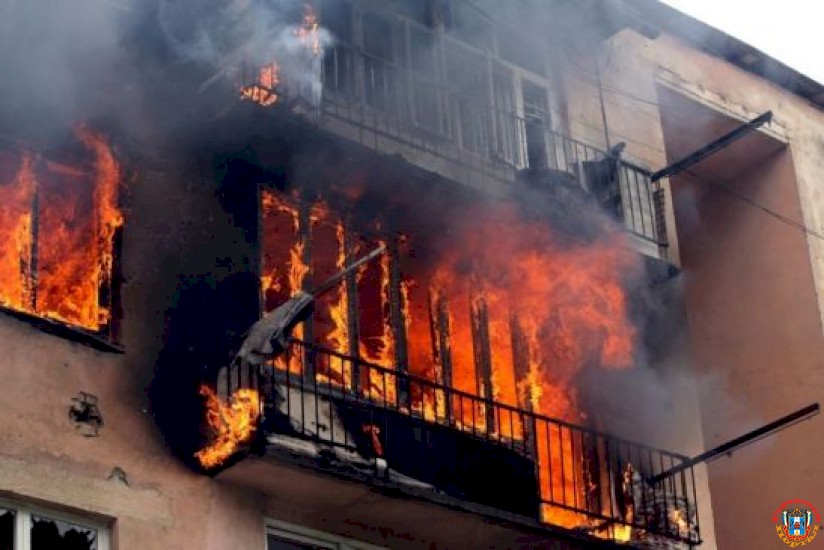 На улице 2-й Пятилетки в Ростове горела квартира