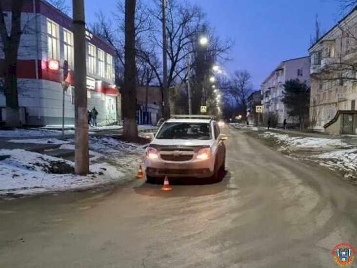 В Новочеркасске 7-летний мальчик попал под колёса иномарки