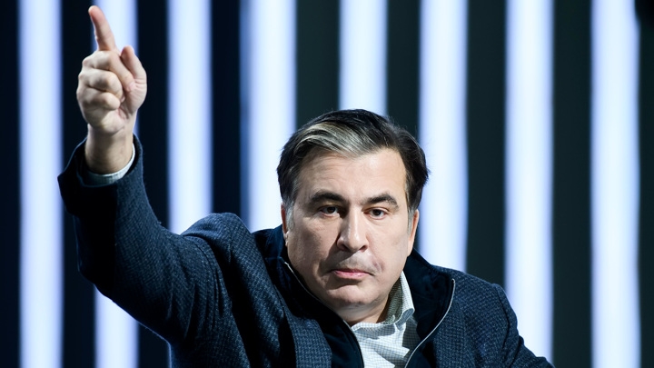 Саакашвили выкидывает 80% еды, потому что организм не принимает
