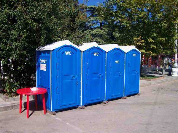 Ростовчанин требует сделать общественные туалеты бесплатными