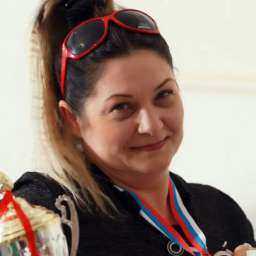 В прямом эфире на вопросы ответит стилист Ирина Степко