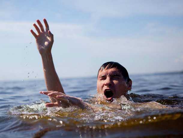 Жара и алкоголь едва не погубили молодого ростовчанина на море в Ялте