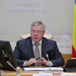 Голубев предупредил об «особом режиме работы» на новогодние праздники из-за коронавируса