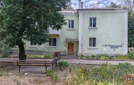 Несмотря на найденные прокуратурой нарушения, власти Азова планируют снести жилой дом