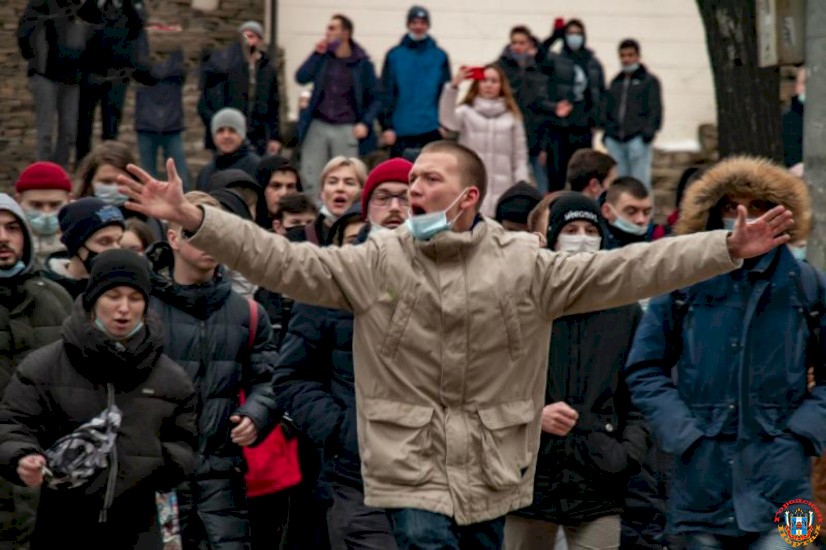 В Ростове мужчину арестовали на 7 суток за призывы выйти на митинг