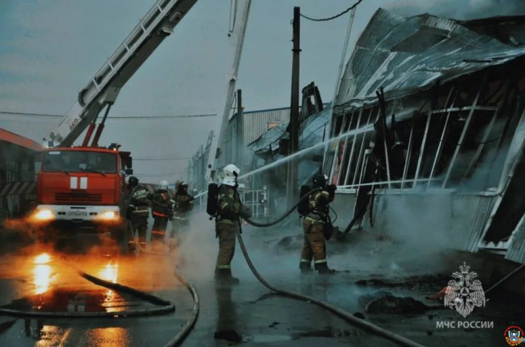 Спасли одного человека и потушил семь техногенных пожаров за минувшие сутки в регионе