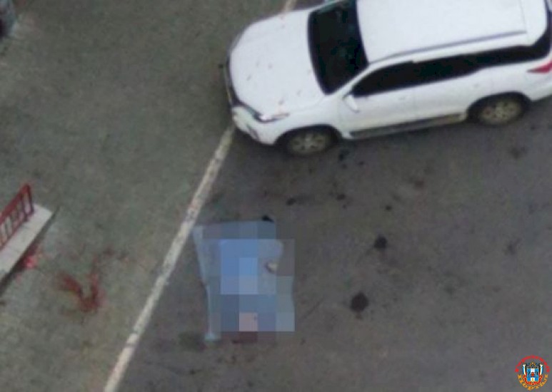 В Таганроге девочка погибла, упав с многоэтажки