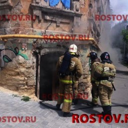 В Ростове на Донской снова горел аварийный дом