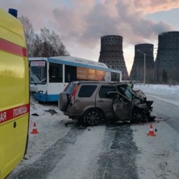 В ДТП с автобусом в Новосибирске погиб мужчина