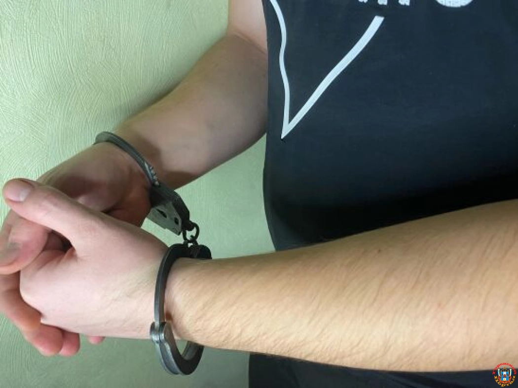 В Ростове рецидивиста осудили на полтора года «строгача» за попытку грабежа
