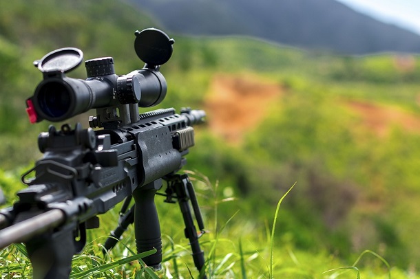 Лазерные прицелы и тепловизоры: снайперы Южного военного округа вооружились до зубов