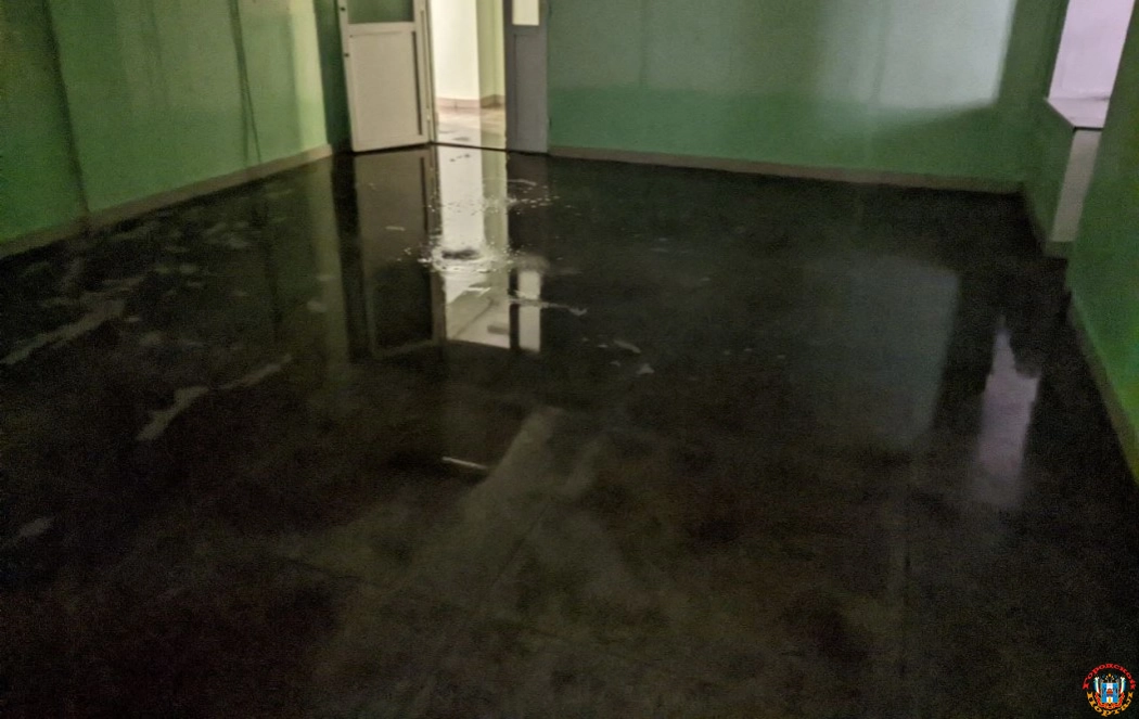 В Ростове 14 января затопило общежитие ЮФУ