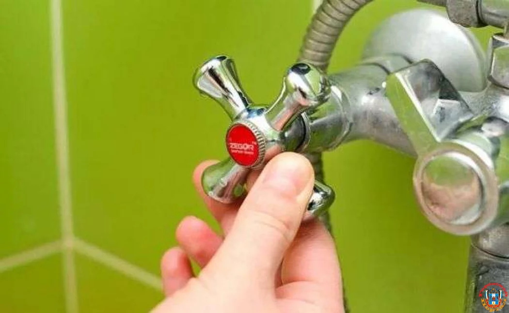 Власти Ростова рассказали, когда в&nbsp;городе включат горячую воду