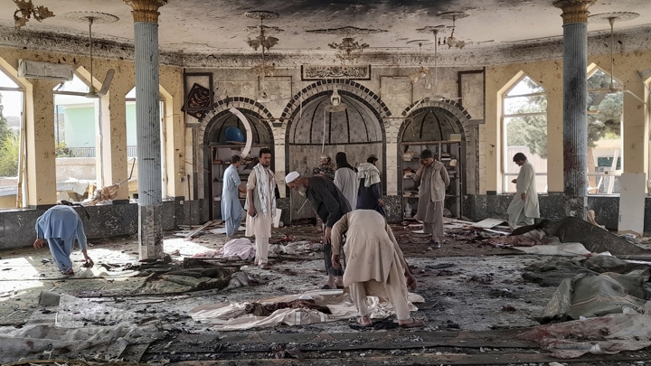 В мечети взорвался смертник: много погибших и раненых
