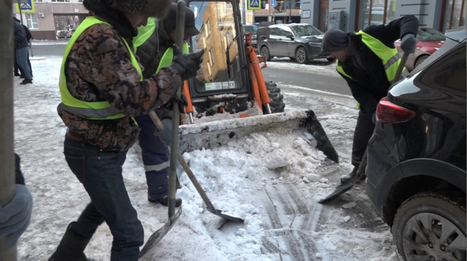 В Ростове за недобросовестную уборку улиц от снега составили 179 протоколов
