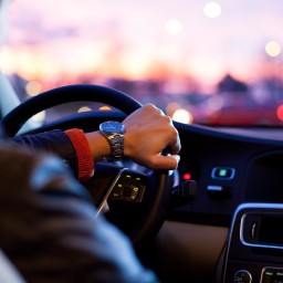 В Ростове компания незаконно ввозила японские автомобили через Абхазию