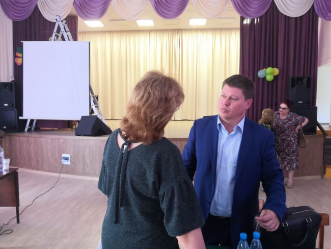Депутат Александр Пономарев встретился с представителями Всероссийского общества слепых