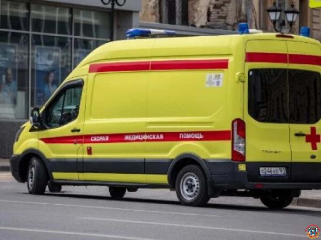 В Ростовской области в ДТП иномарки и микроавтобуса пострадали три человека