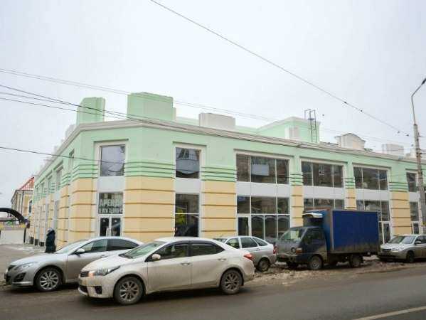 Скандальный "гиперларек Бояркина" в Ростове превратили в здание с современным дизайном