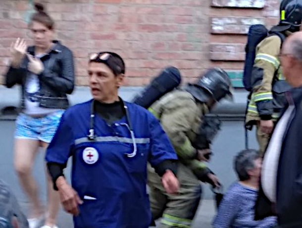 Ростовчанка пострадала при пожаре в пятиэтажке