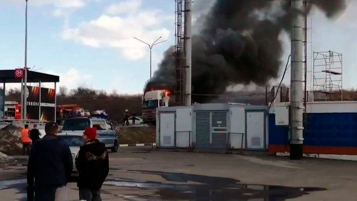 В Туле у грузовика взорвался бензобак В Туле у грузовика взорвался бензобак