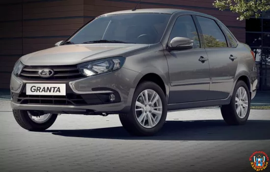 Lada Granta лишилась самой дешёвой комплектации и получила новый цвет