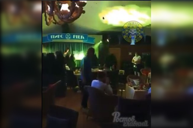 Танцующий в ростовском ресторане Карпин попал на видео