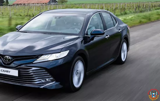 Hyundai Santa Fe подорожал на 350 тыс. рублей, Toyota Camry – на 700 тыс. рублей